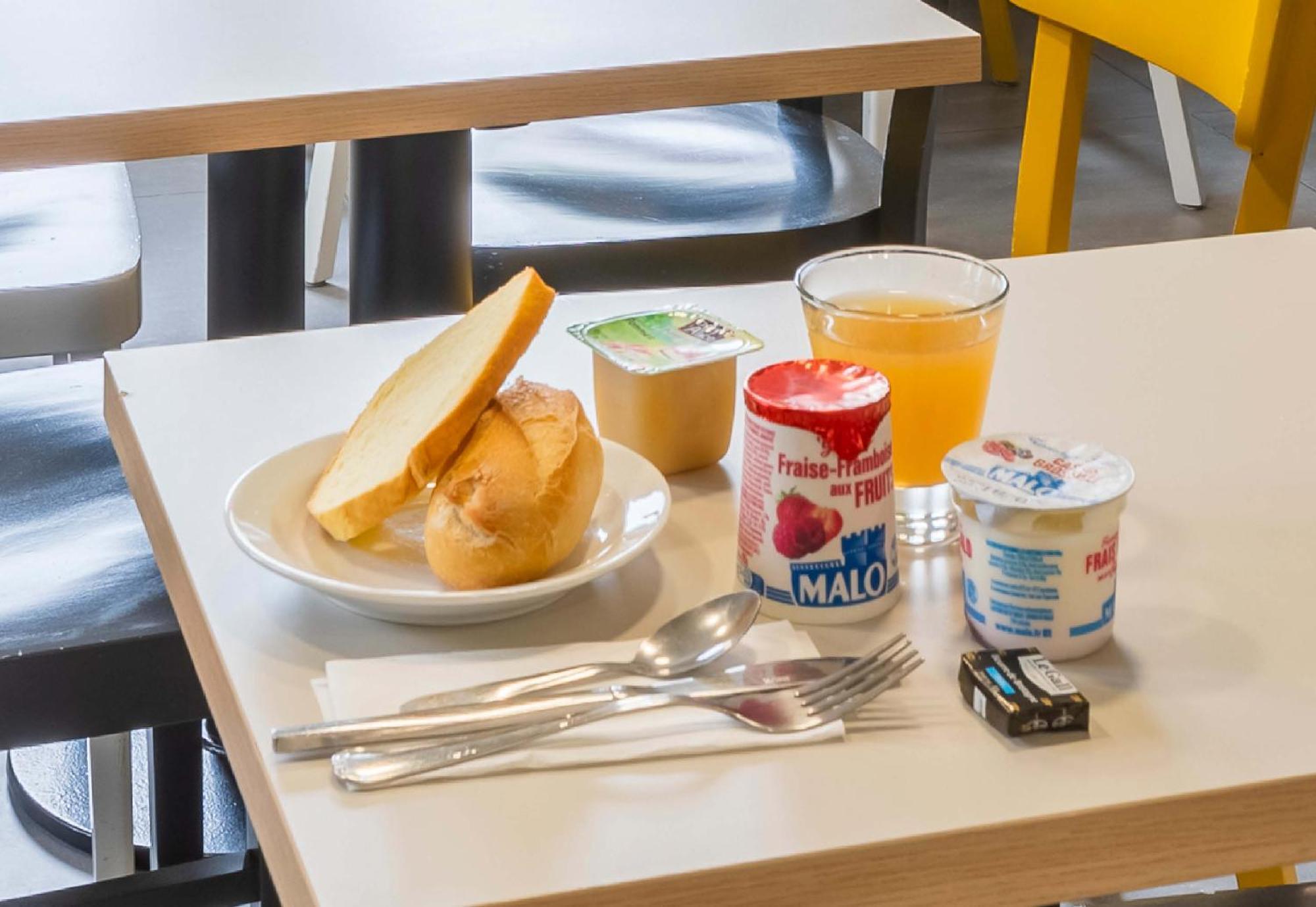 B&B Hotel Troyes Saint-Parres-Aux-Tertres Екстериор снимка