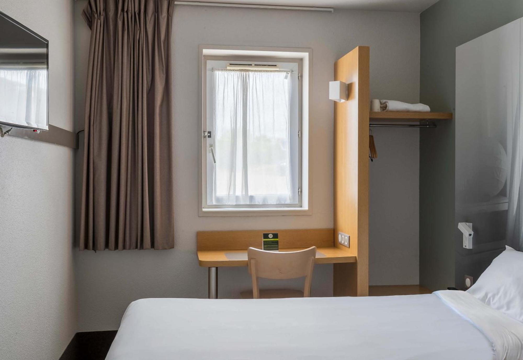 B&B Hotel Troyes Saint-Parres-Aux-Tertres Екстериор снимка