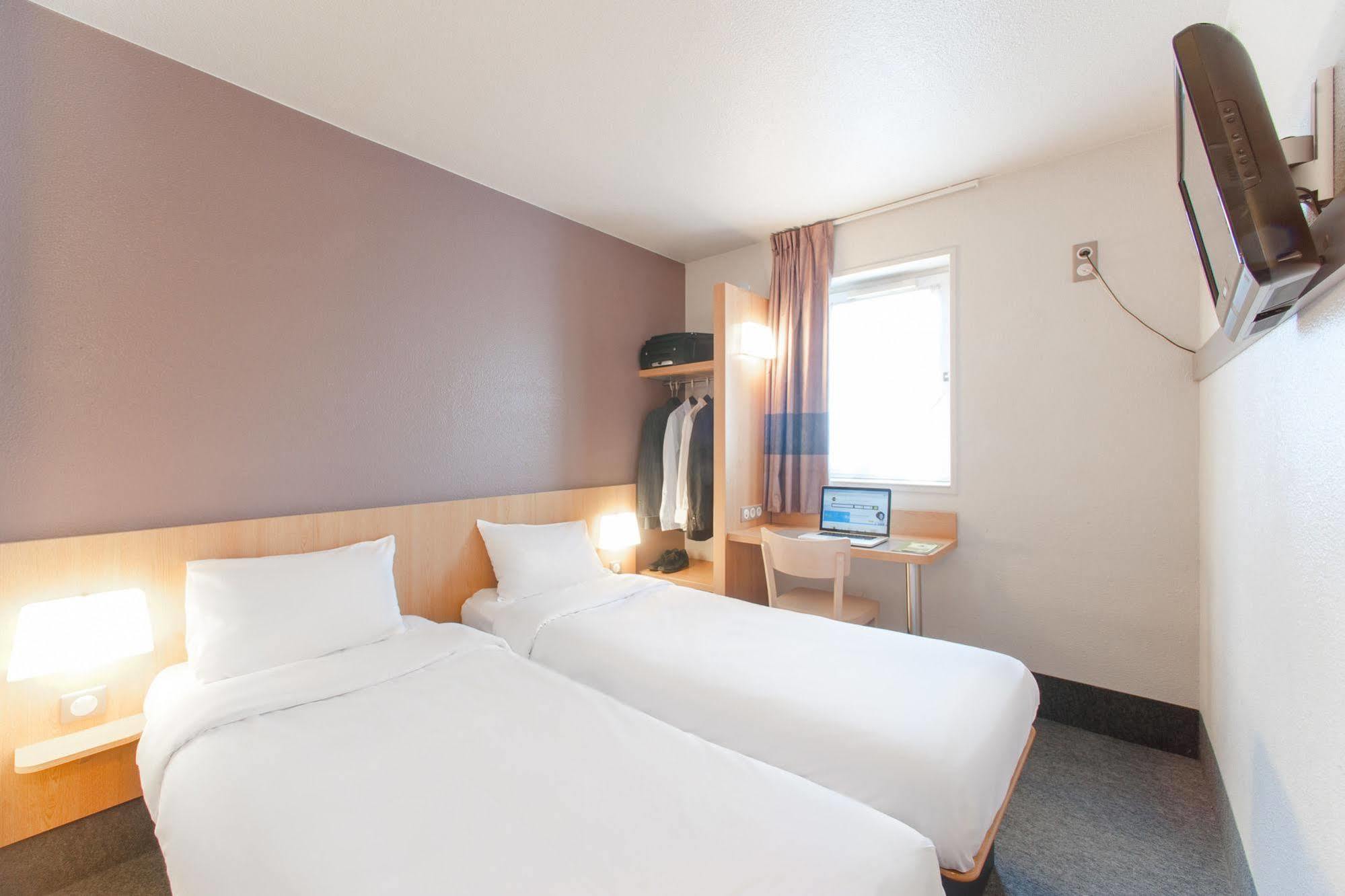 B&B Hotel Troyes Saint-Parres-Aux-Tertres Екстериор снимка
